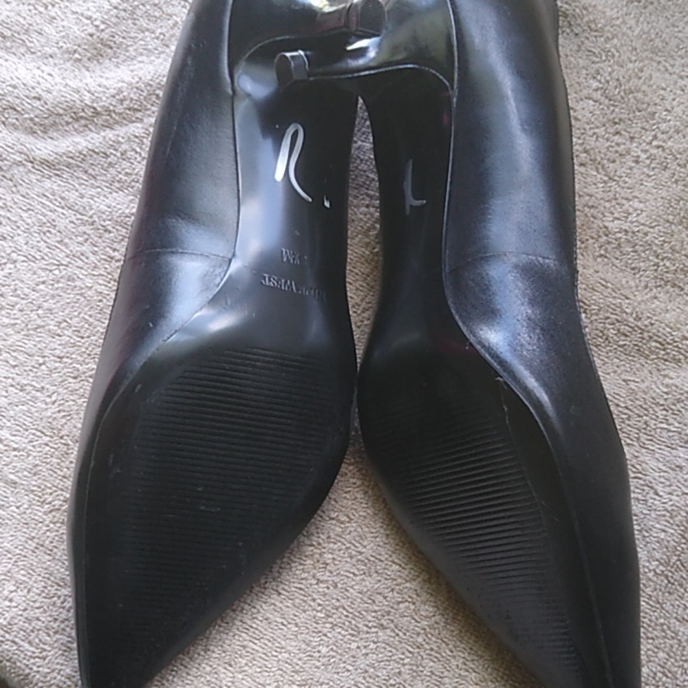Nine West shoes - Picture 3 of 4